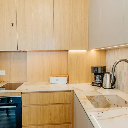 Hevenia 17 Apartment *